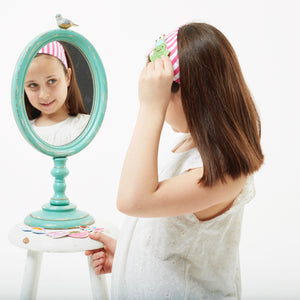 élégance, vintage, se faire belle, cosmétiques, instagram, coiffeur, se coiffer, lutter contre les poux